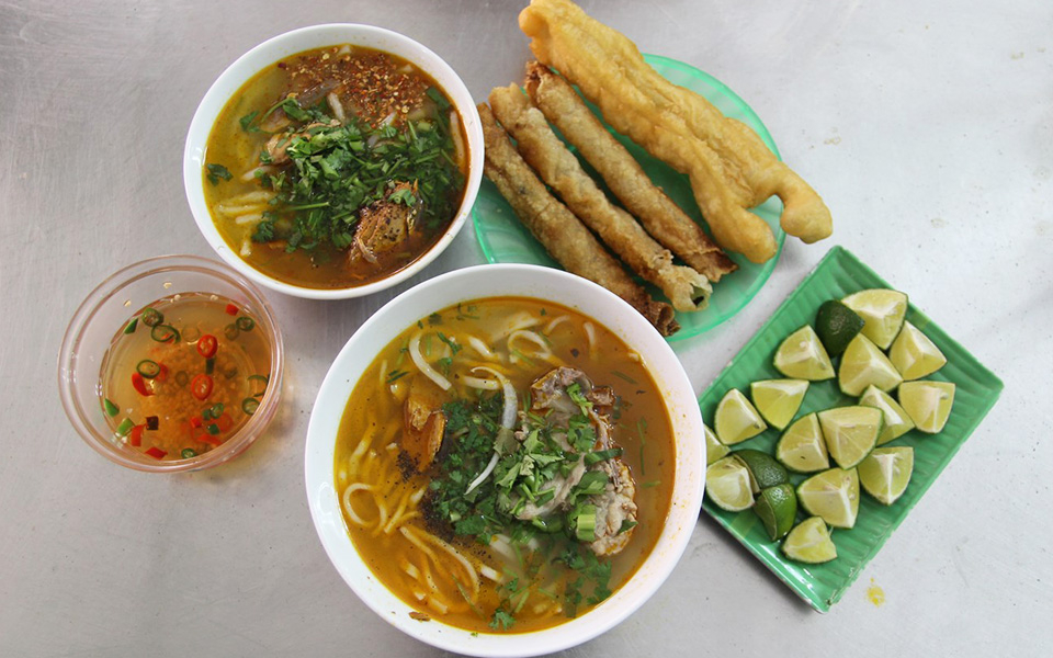 Bánh canh ruộng Đà Nẵng