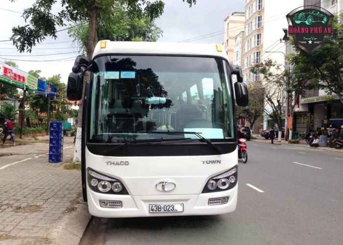 Cho thuê xe tại Đà Nẵng đi city tour 