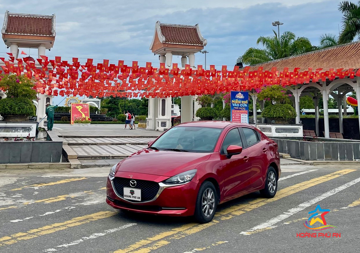 Thuê xe tự lái Mazda 2 tại Đà Nẵng của Hoàng Phú An 