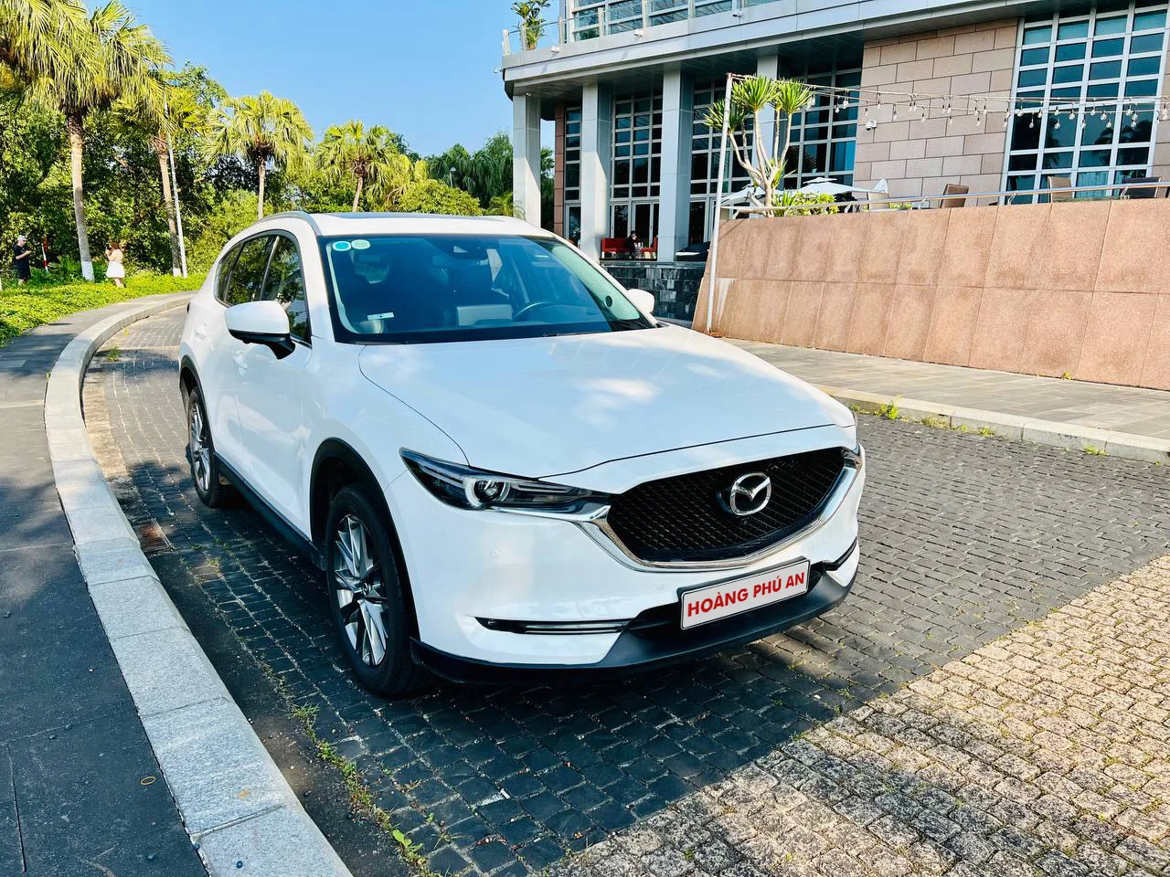 Thuê xe tự lái MAZDA CR5 tại Đà Nẵng của Hoàng Phú An