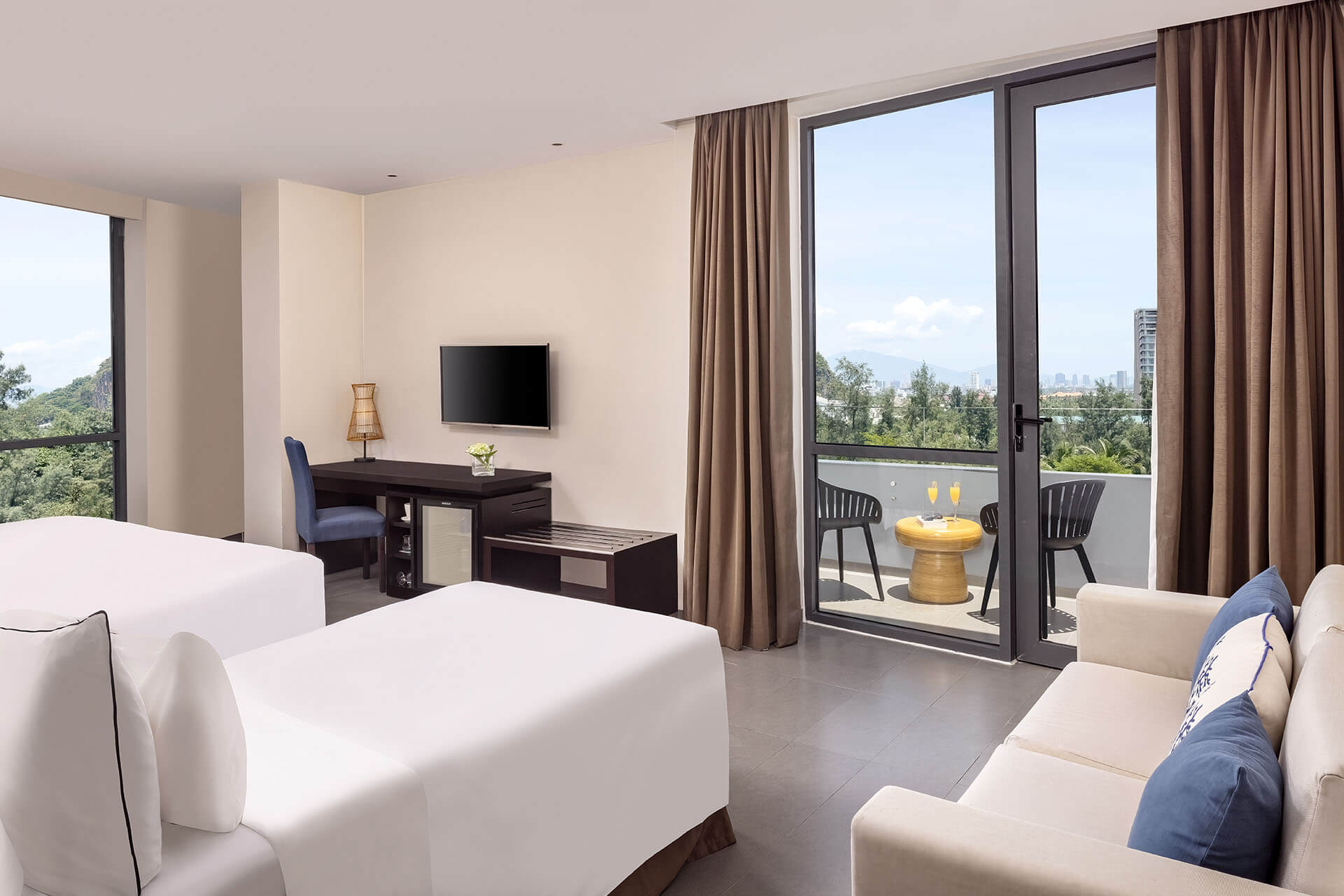 Family Room Melia Danang Beach Resort 19 Truong Sa Hoa Hai Ngu Hanh Son Da Nang 02